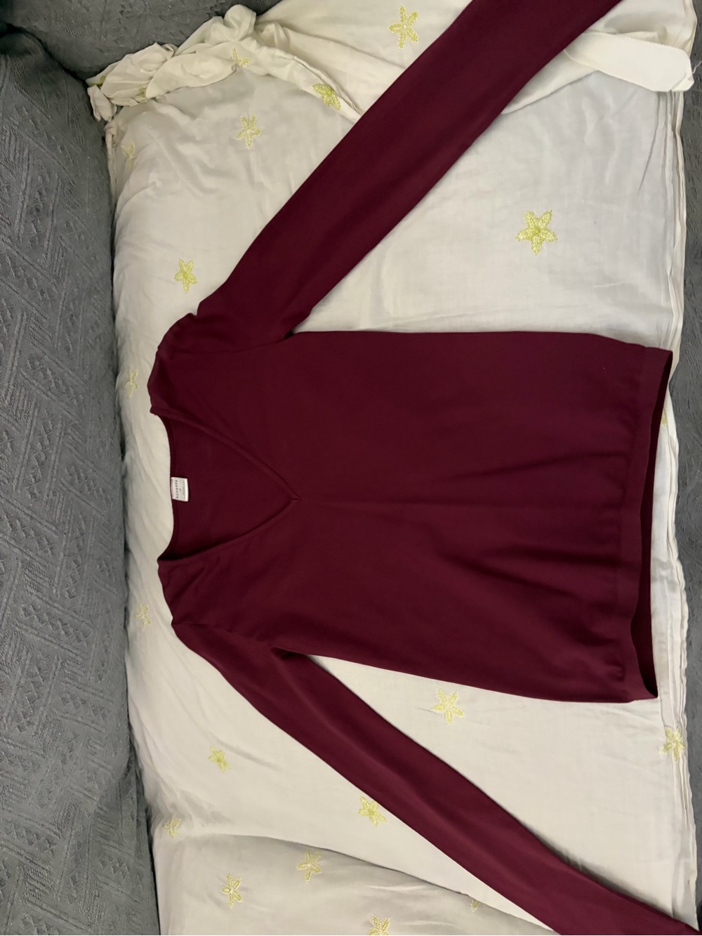 Express V-Neck Long Sleeve Top - Burgundy